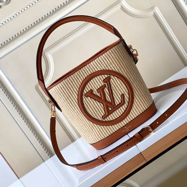 LV Petit Bucket