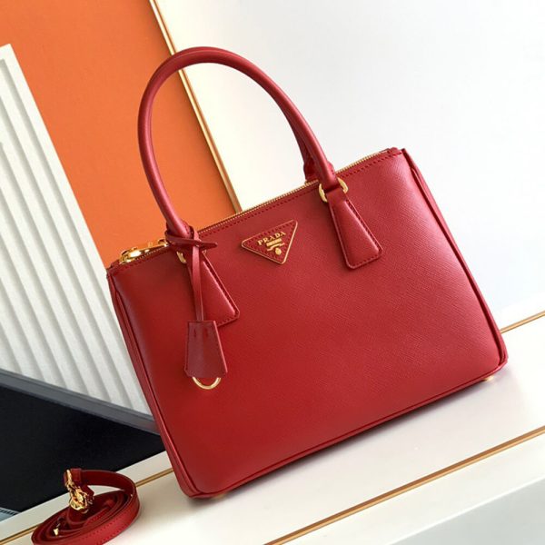 medium Pra*a galleria saffiano leather bag