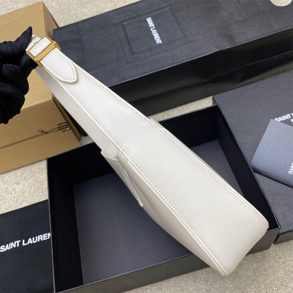 YSL LE 5 A 7 HOBO BAG IN SMOOTH LEATHER