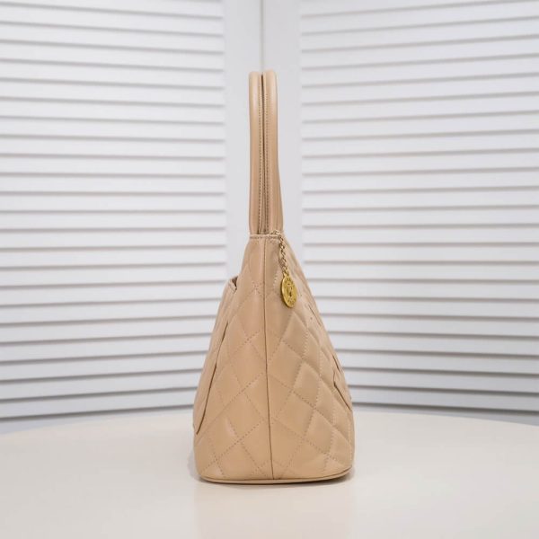 Ch*el medallion tote bag