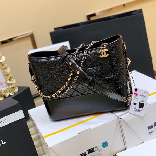 Ch*el??s gabrielle hobo handbag