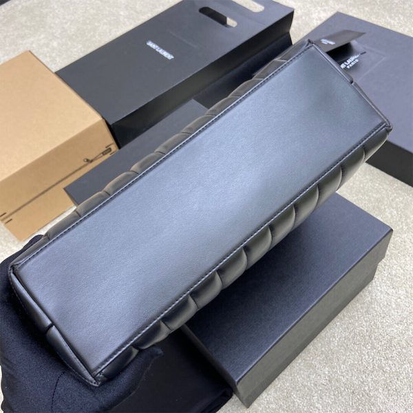 YSL LOULOU Medium Shoulder Bag