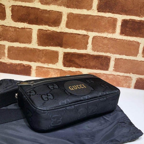 G*u*i off the grid belt bag