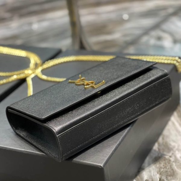 KATE MEDIUM CHAIN BAG IN GRAIN DE POUDRE EMBOSSED LEATHER