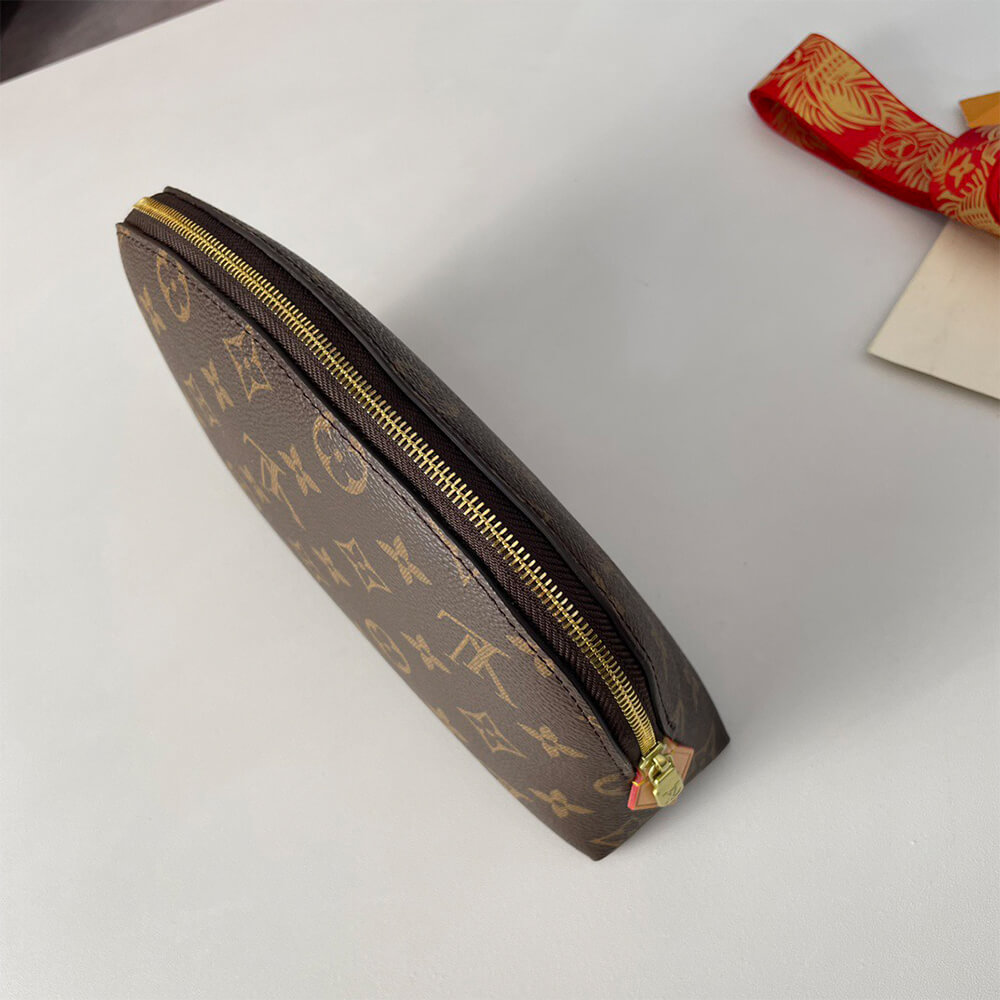 LV Cosmetic Pouch GM