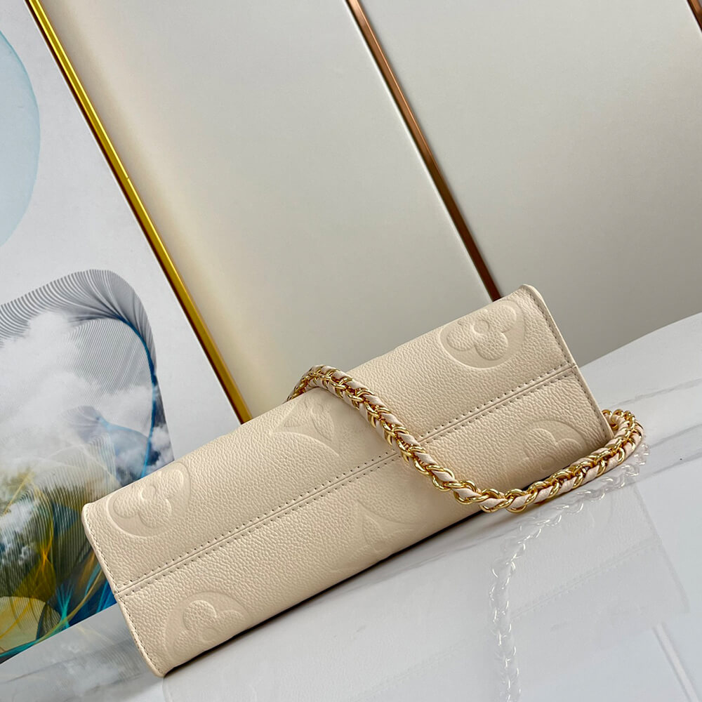 LV OnTheGo East West