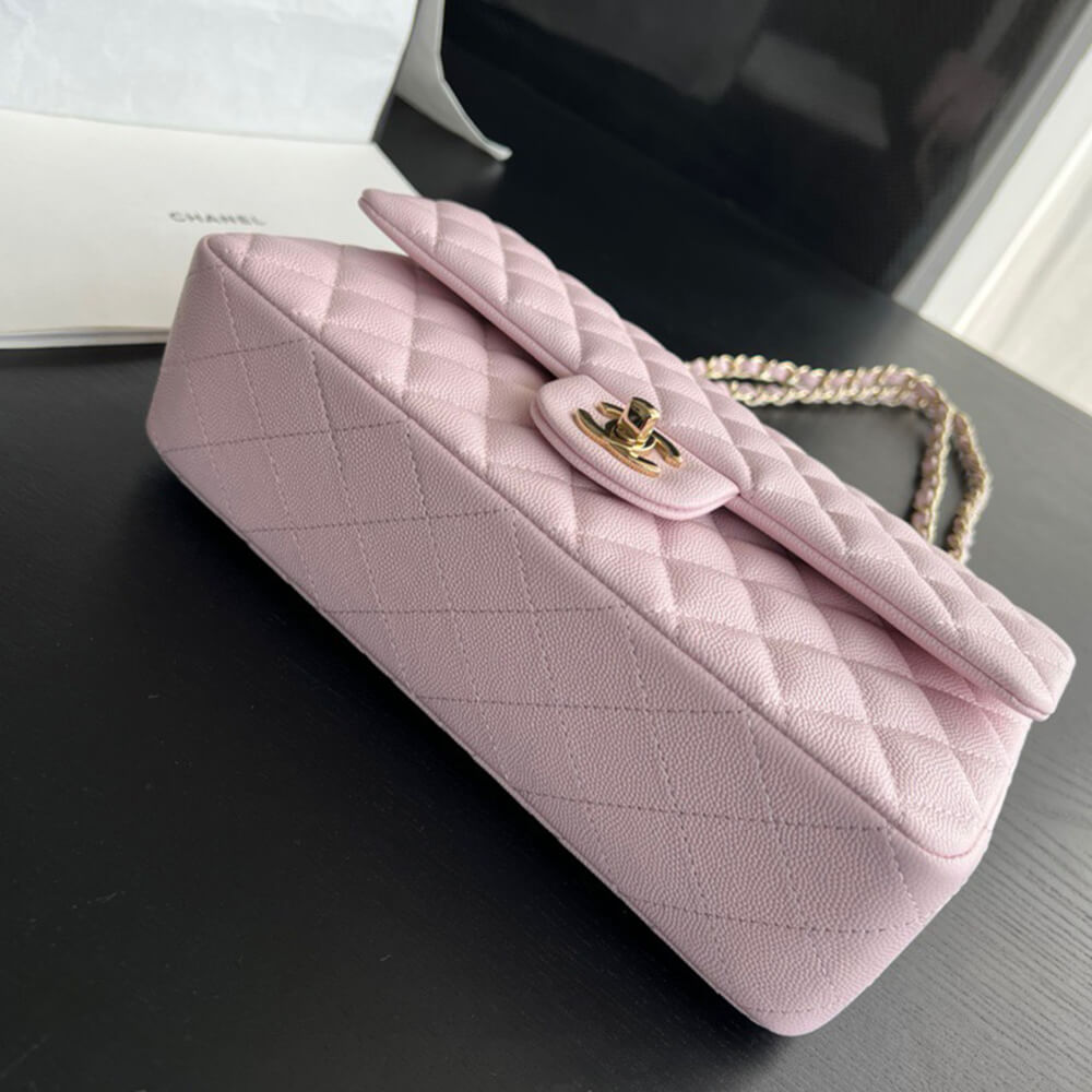 Ch*el classic flap medium