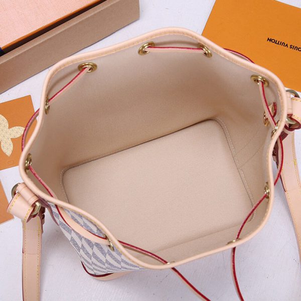LV Noe Bucket Bag
