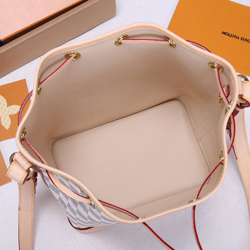LV Noe Bucket Bag