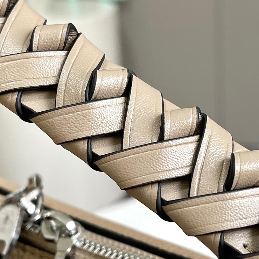 LV Beaubourg Hobo MM