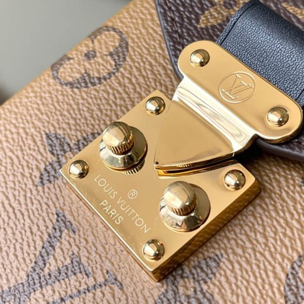 l**is V*t*n vertical zippy wallet mtis