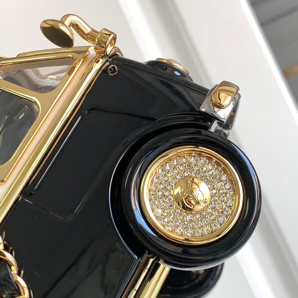 Ch*el mini van minaudiere(low stock)