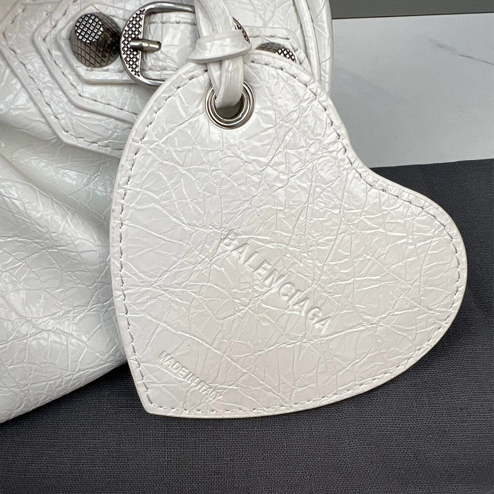 Ba*len*cia*ga womens le cagole xs shoulder bag