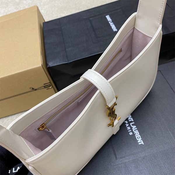 YSL LE 5 A 7 HOBO BAG IN SMOOTH LEATHER