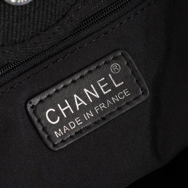 Ch*el medium deauville tote