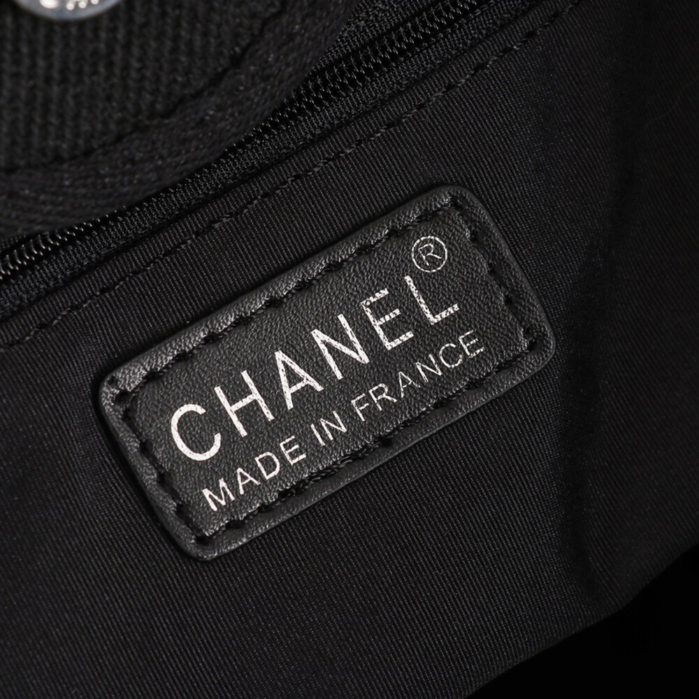 Ch*el medium deauville tote