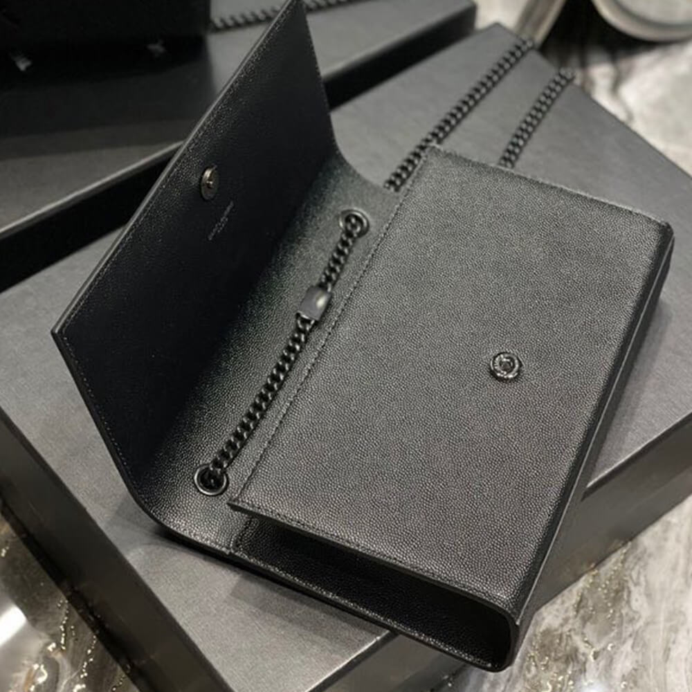 KATE MEDIUM CHAIN BAG IN GRAIN DE POUDRE EMBOSSED LEATHER