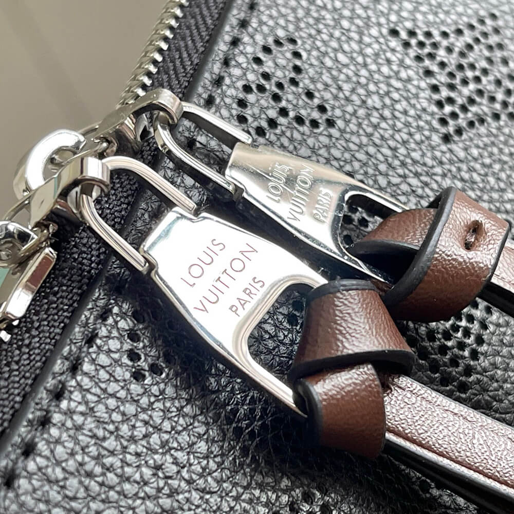 LV Beaubourg Hobo MM