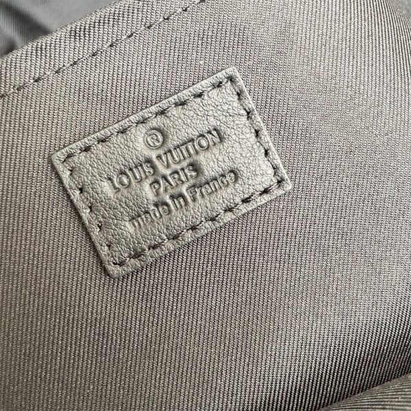 l**is V*t*n palm springs mm