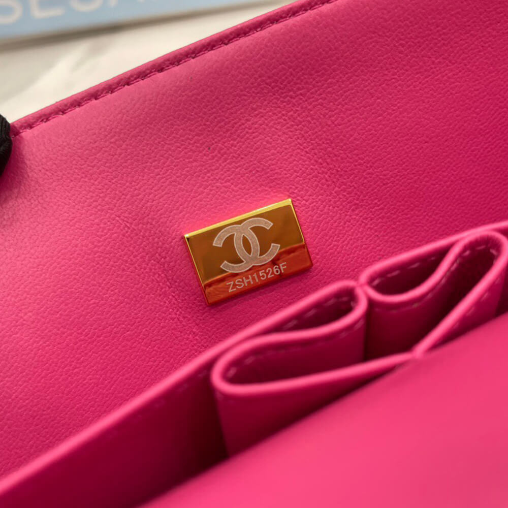 Ch*el classic flap medium