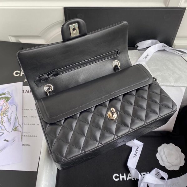 Ch*el classic handbag