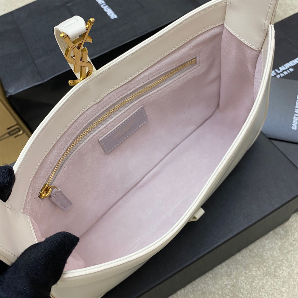 YSL LE 5 A 7 HOBO BAG IN SMOOTH LEATHER