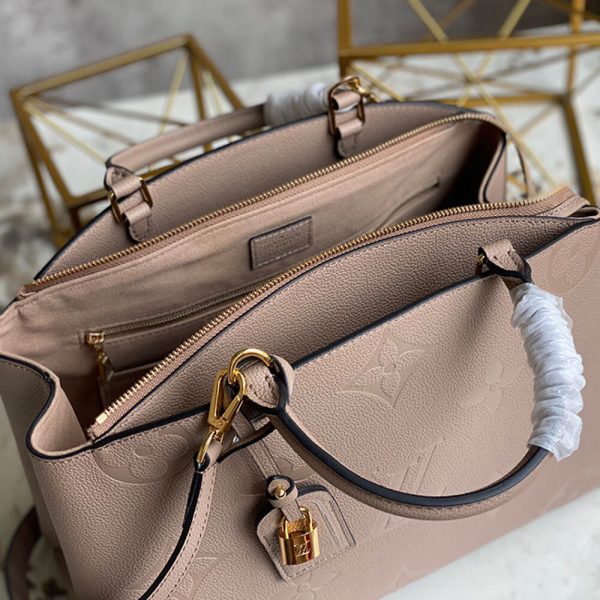 l**is V*t*n grand palais