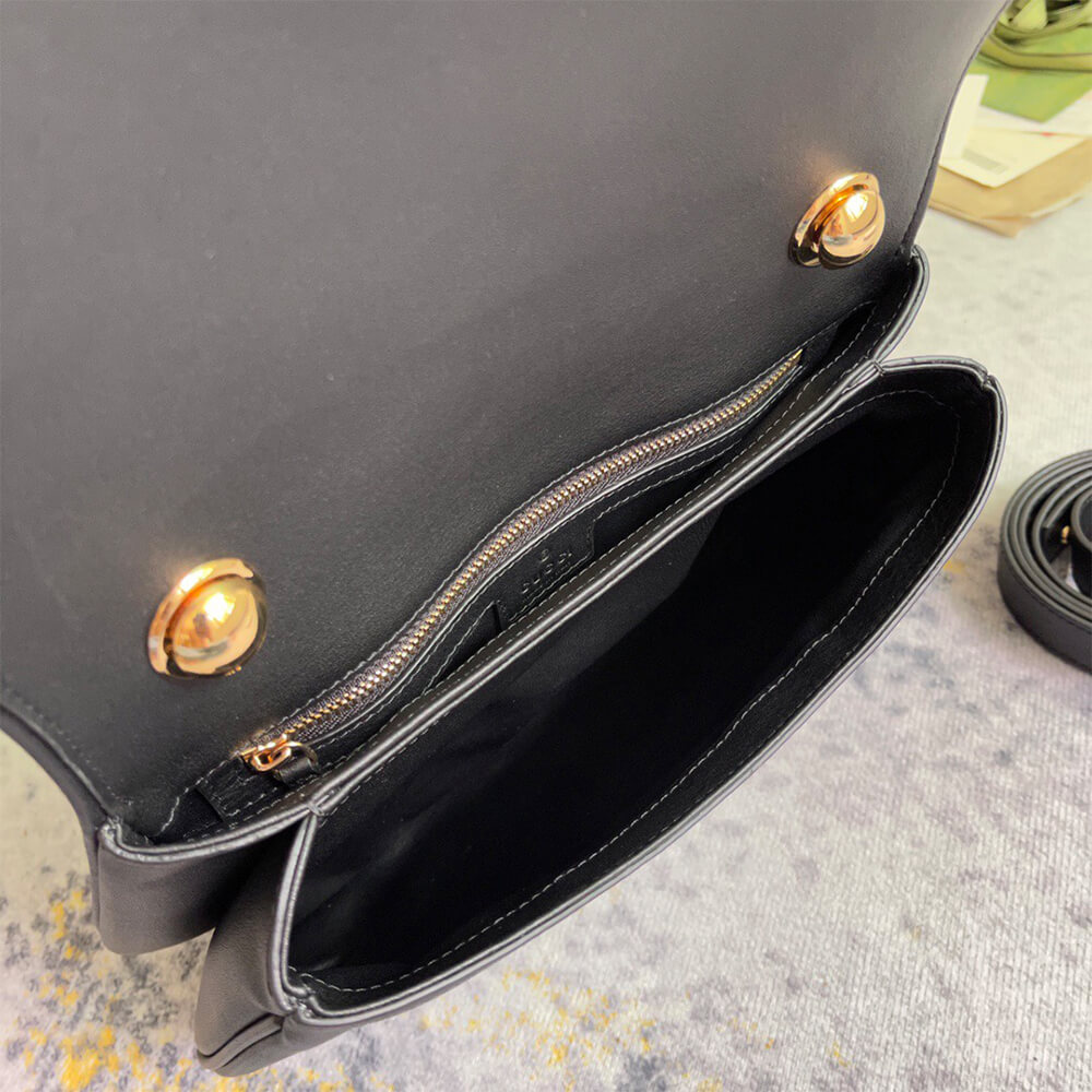 G*u*i blondie medium shoulder bag