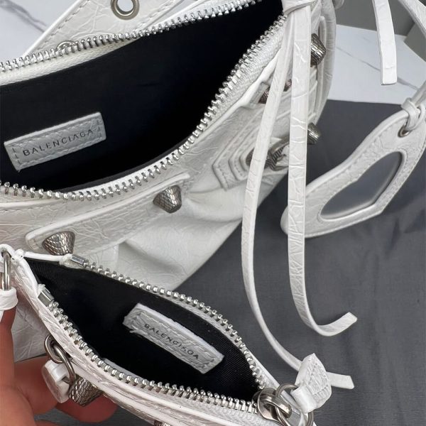 Ba*len*cia*ga womens le cagole xs shoulder bag