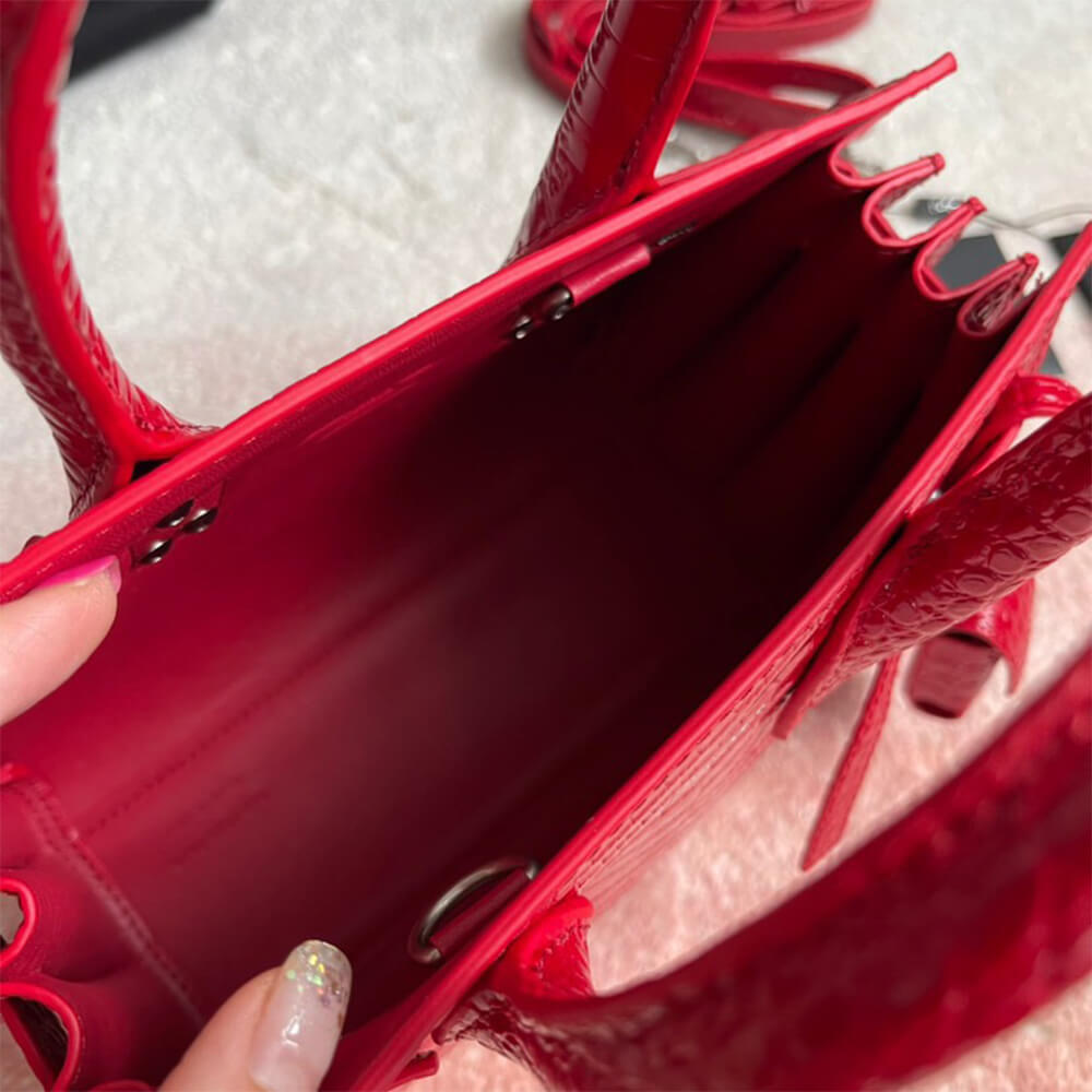 YSL SAC DE JOUR NANO IN EMBOSSED CROCODILE SHINY LEATHER